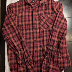 Casual Men's Plaid Button-Down Shirt